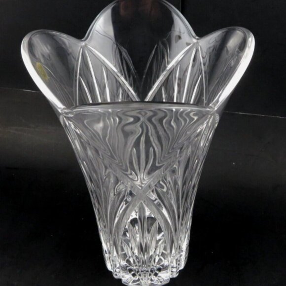Large Vintage Capri Lead Crystal 24% Clear Lotus Flower Vase Original Box - Picture 1 of 4